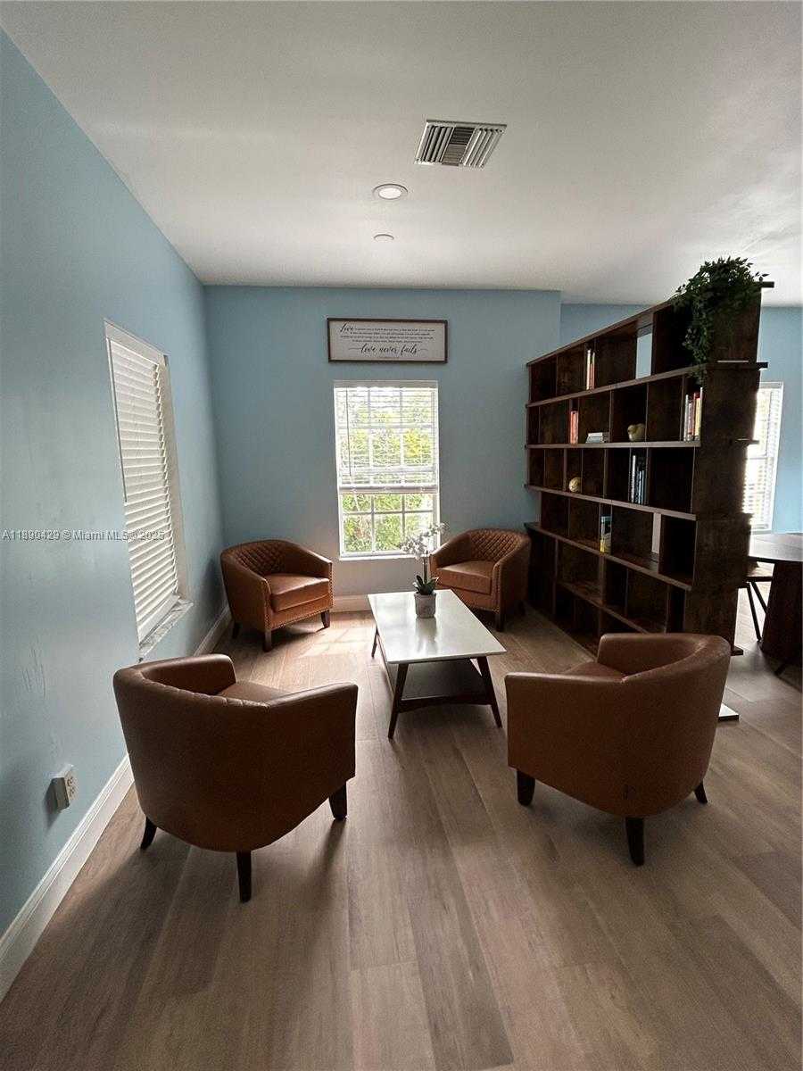 Small Image of 1766 20TH AVE #4, Vero Beach Number 6