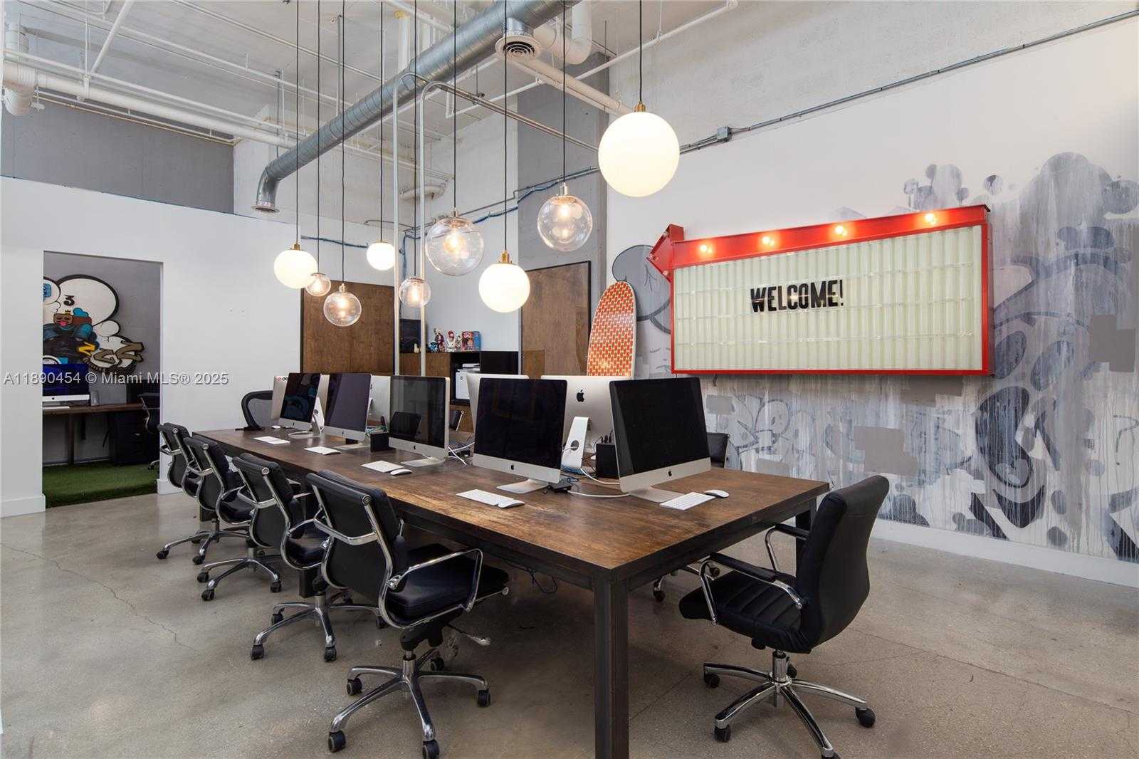 Small Image of 40 SOUTH WEST 13 ST #Penthouse 4, Miami Number 14