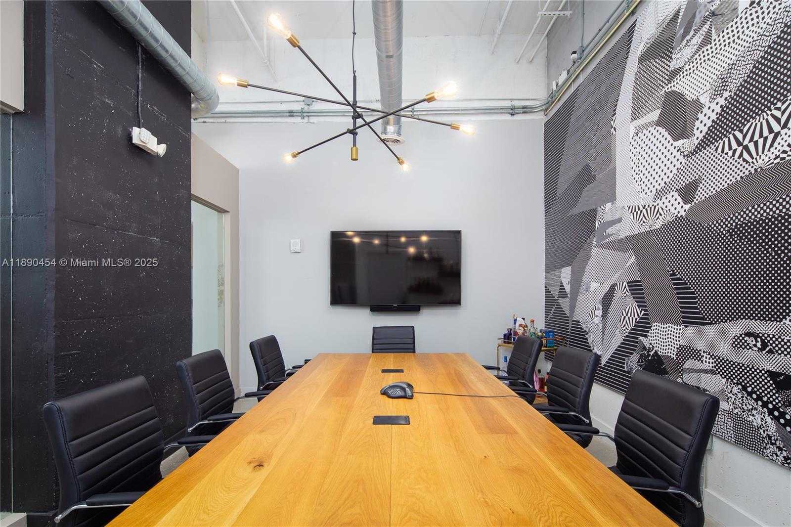 Small Image of 40 SOUTH WEST 13 ST #Penthouse 4, Miami Number 8