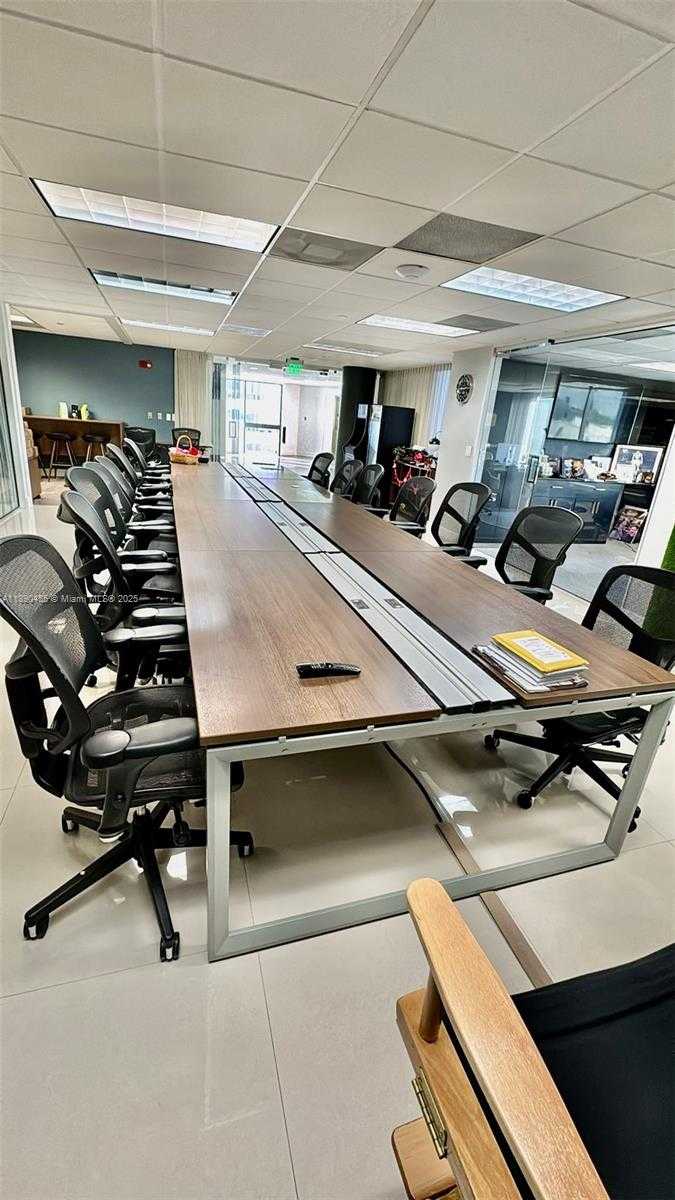 Small Image of 2100 PONCE DE LEON BLVD #1090, Coral Gables Number 4