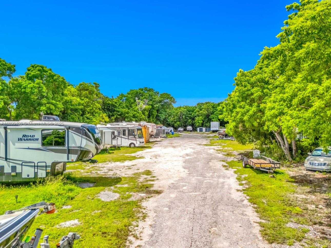 Small Image of 98468 OVERSEAS HWY, Key Largo Number 6