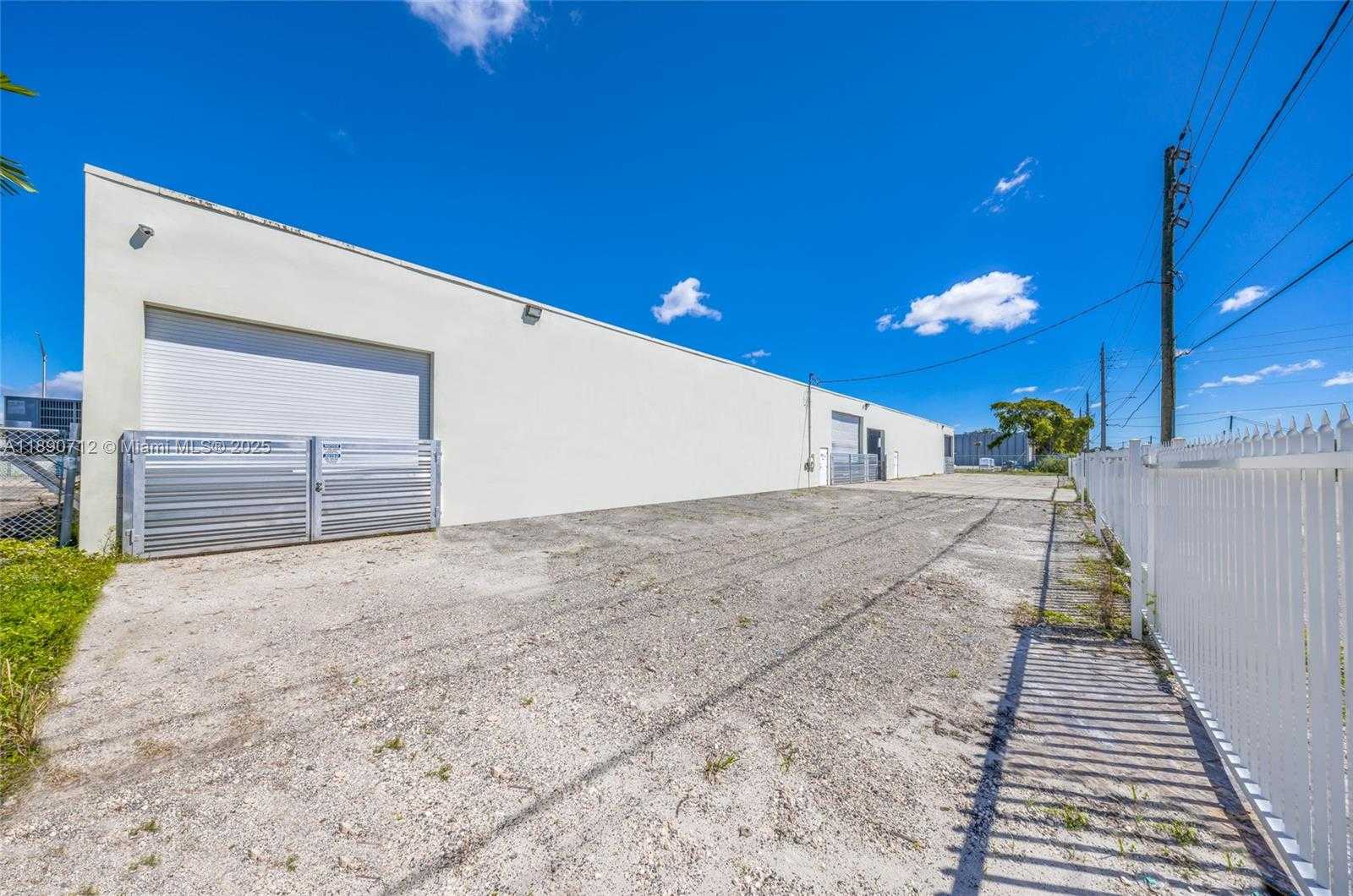 Small Image of 2450 NORTH WEST 151ST ST, Opa-Locka Number 12