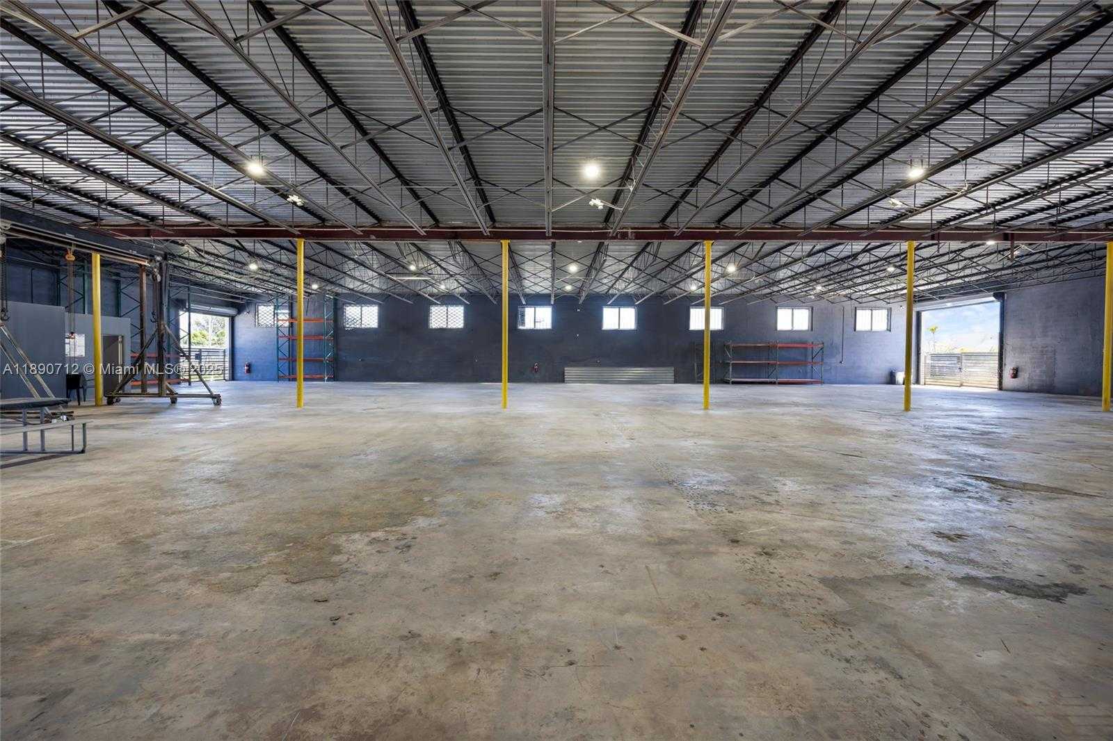 Small Image of 2450 NORTH WEST 151ST ST, Opa-Locka Number 4