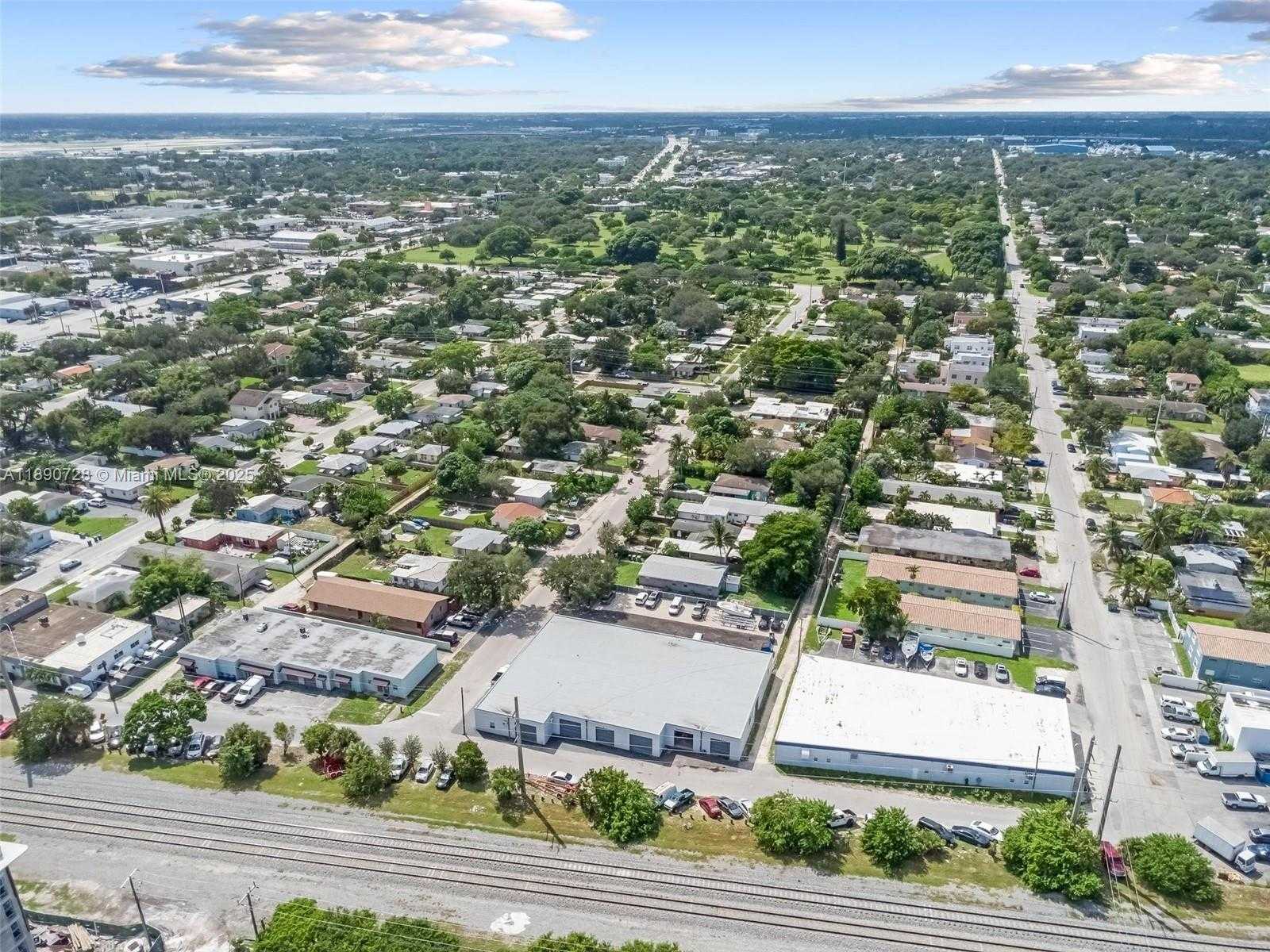 Small Image of 201 SOUTH WEST 21ST ST, Fort Lauderdale Number 18