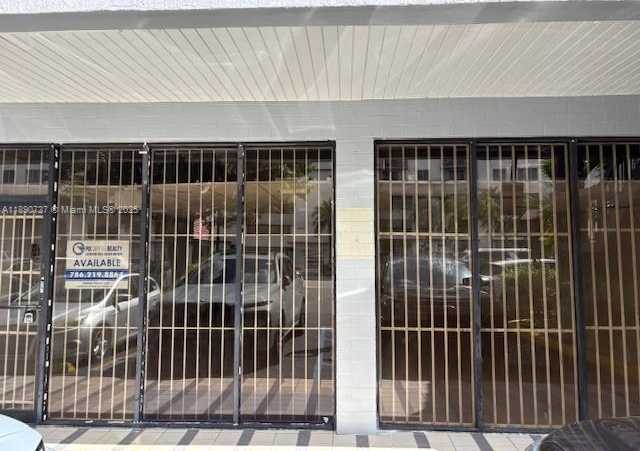 Small Image of 3939 NORTH WEST 7TH ST #3921-3923, Miami Number 17