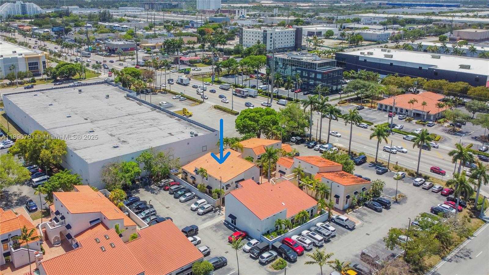 Small Image of 10620 NORTH WEST 27TH ST #D-101, Doral Number 2