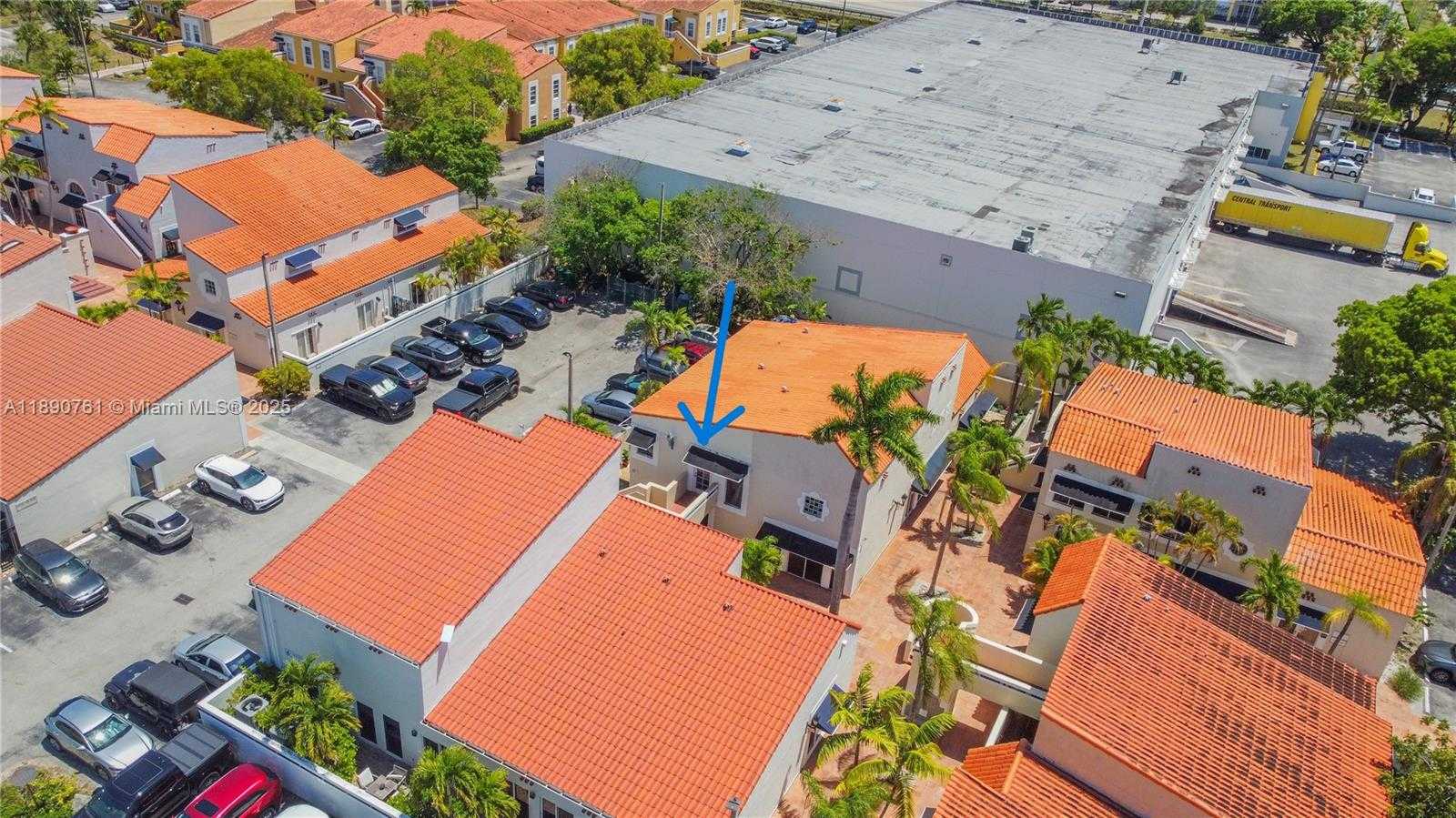 Small Image of 10620 NORTH WEST 27TH ST #D-101, Doral Number 3