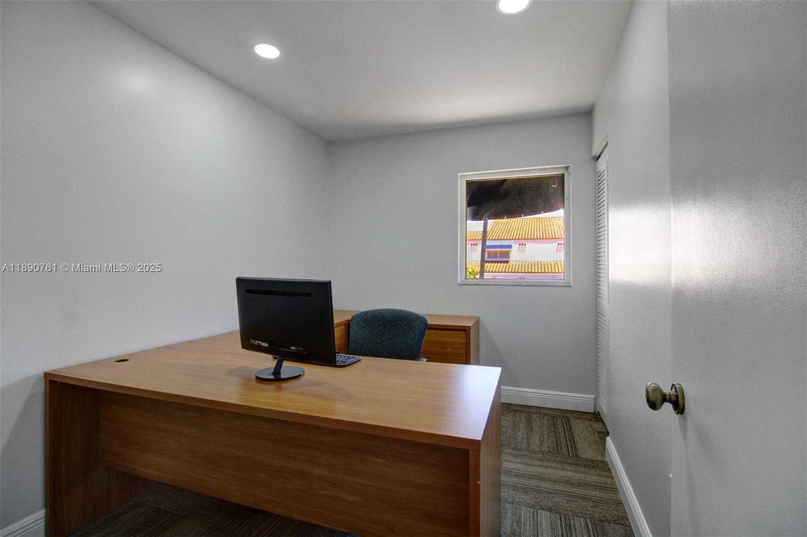 Small Image of 10620 NORTH WEST 27TH ST #D-101, Doral Number 8