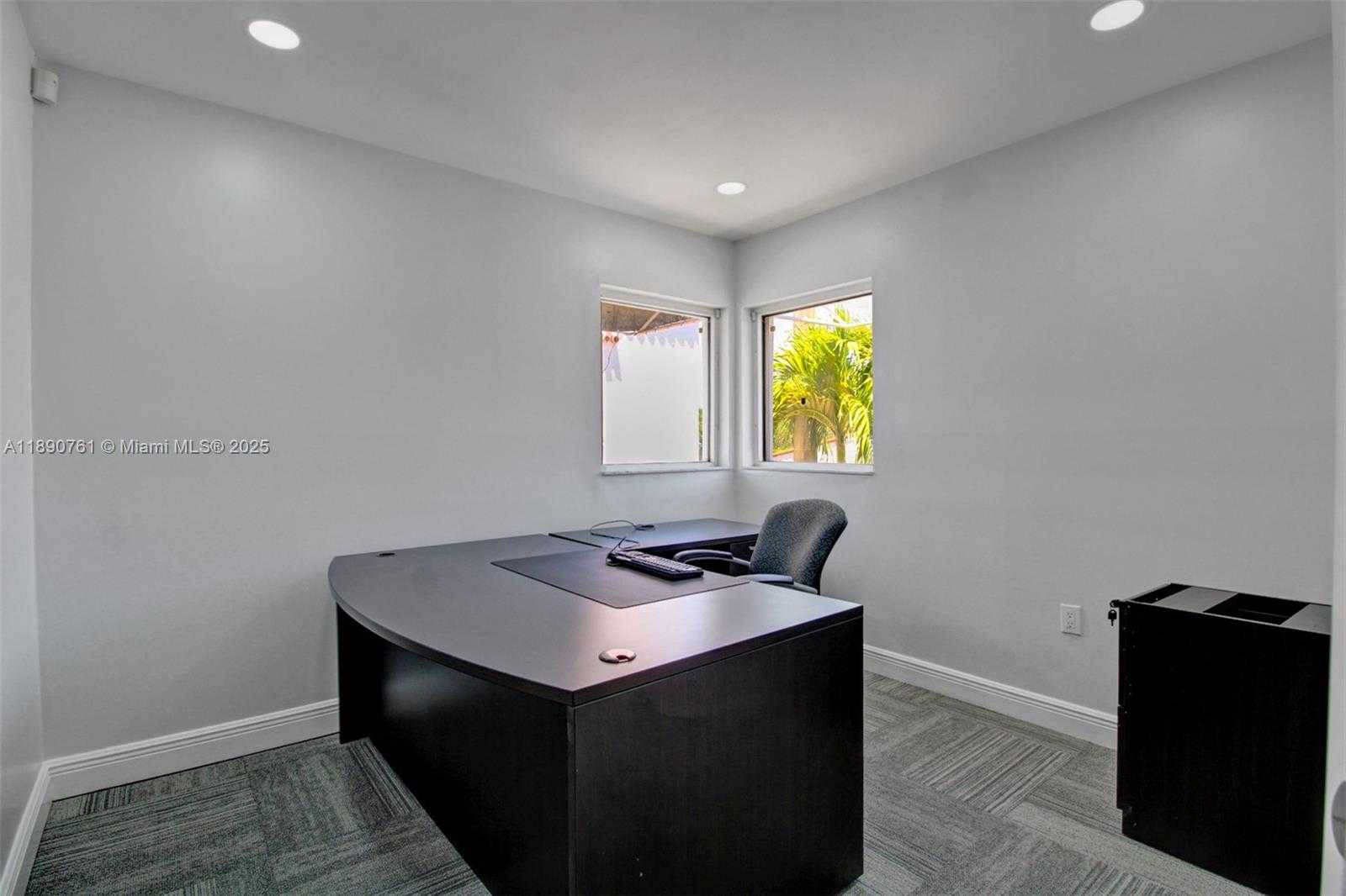 Small Image of 10620 NORTH WEST 27TH ST #D-101, Doral Number 9