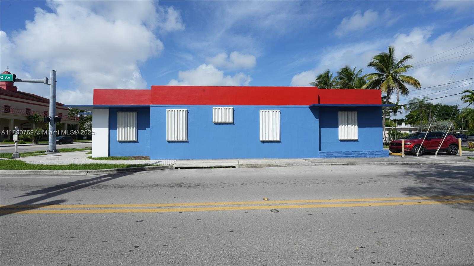 Small Image of 997 NORTH EAST 125TH ST, North Miami Number 10