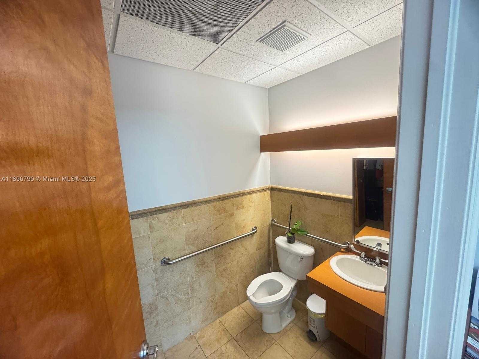 Small Image of 9710 STIRLING RD #104A-105A, Cooper City Number 33