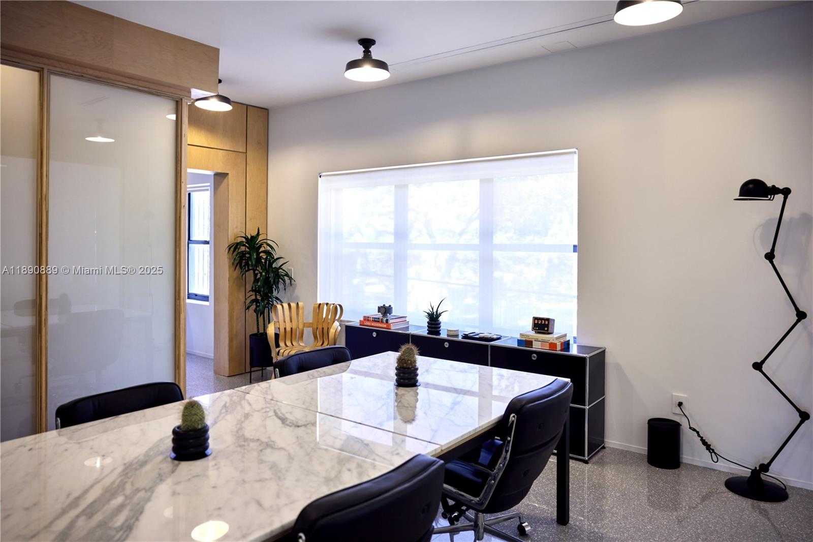 Small Image of 1800 NORTH MIAMI AVE, Miami Number 4