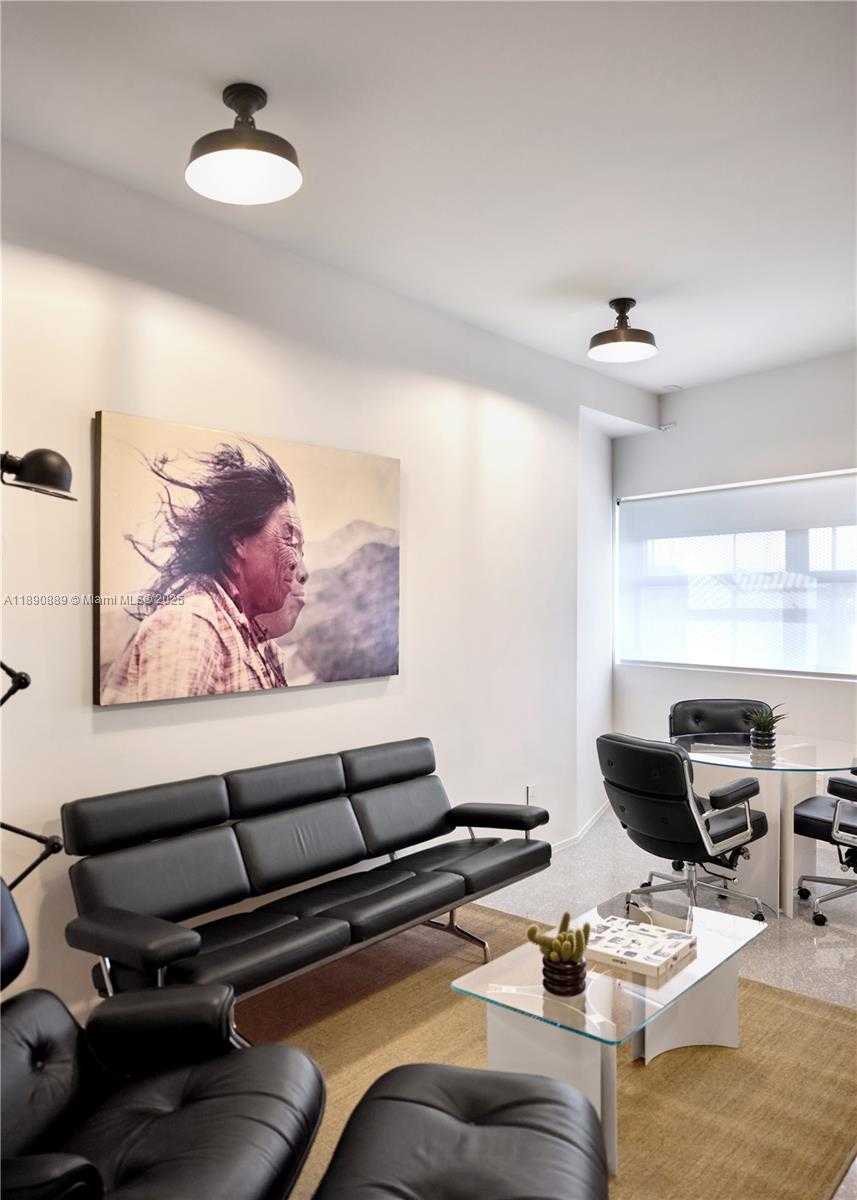 Small Image of 1800 NORTH MIAMI AVE, Miami Number 6