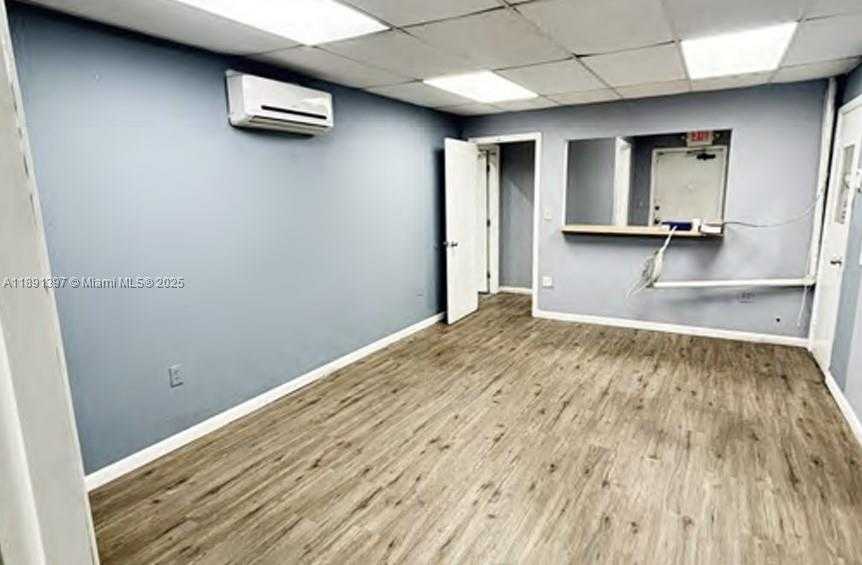 Small Image of 4201 NORTH WEST 37TH CT #4239, Hialeah Number 3