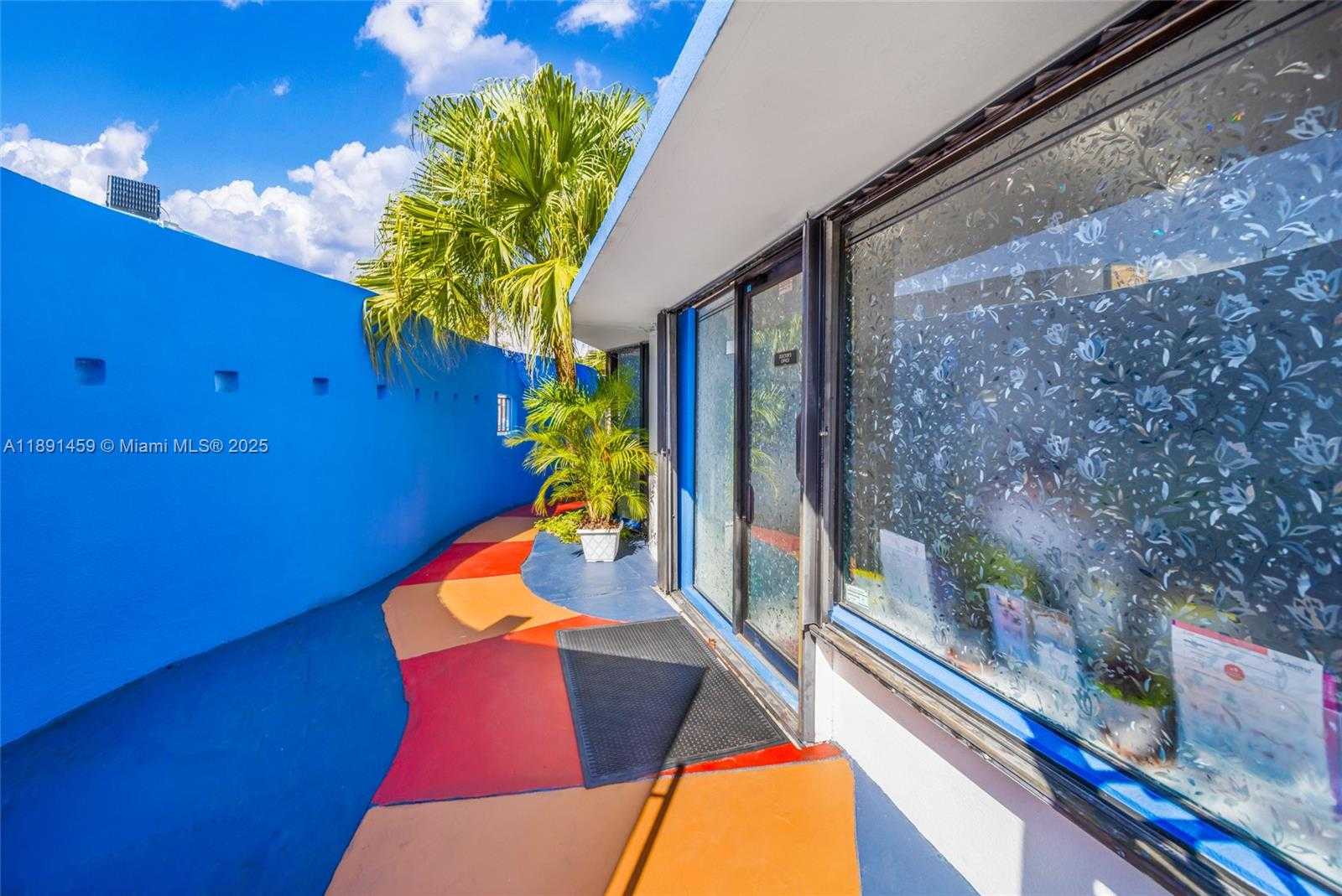 Small Image of 2945 SOUTH WEST 8TH ST, Miami Number 19