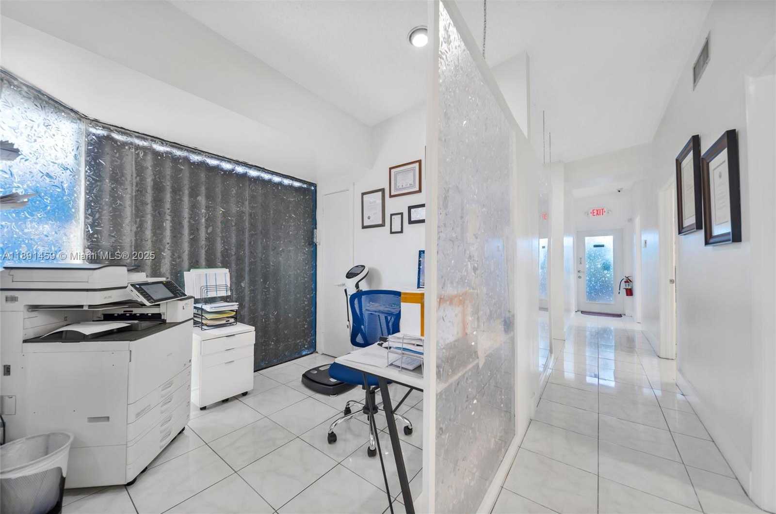 Small Image of 2945 SOUTH WEST 8TH ST, Miami Number 3