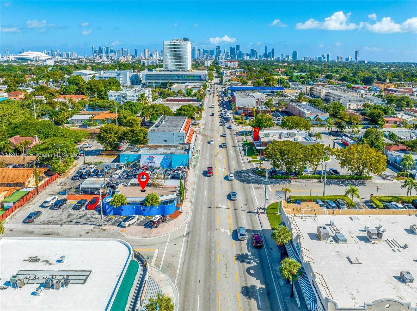 Small Image of 2945 SOUTH WEST 8TH ST, Miami Number 30