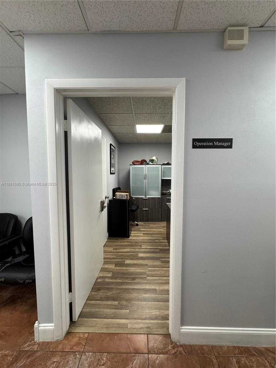 Small Image of 9000 SOUTH WEST 152ND ST, Palmetto Bay Number 11