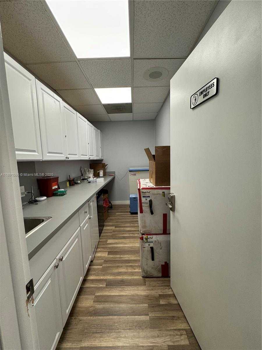 Small Image of 9000 SOUTH WEST 152ND ST, Palmetto Bay Number 17