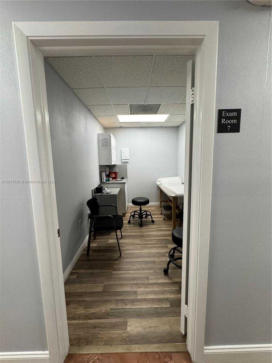 Small Image of 9000 SOUTH WEST 152ND ST, Palmetto Bay Number 33