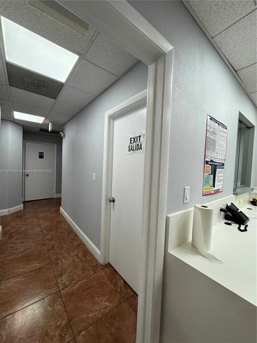 Small Image of 9000 SOUTH WEST 152ND ST, Palmetto Bay Number 37