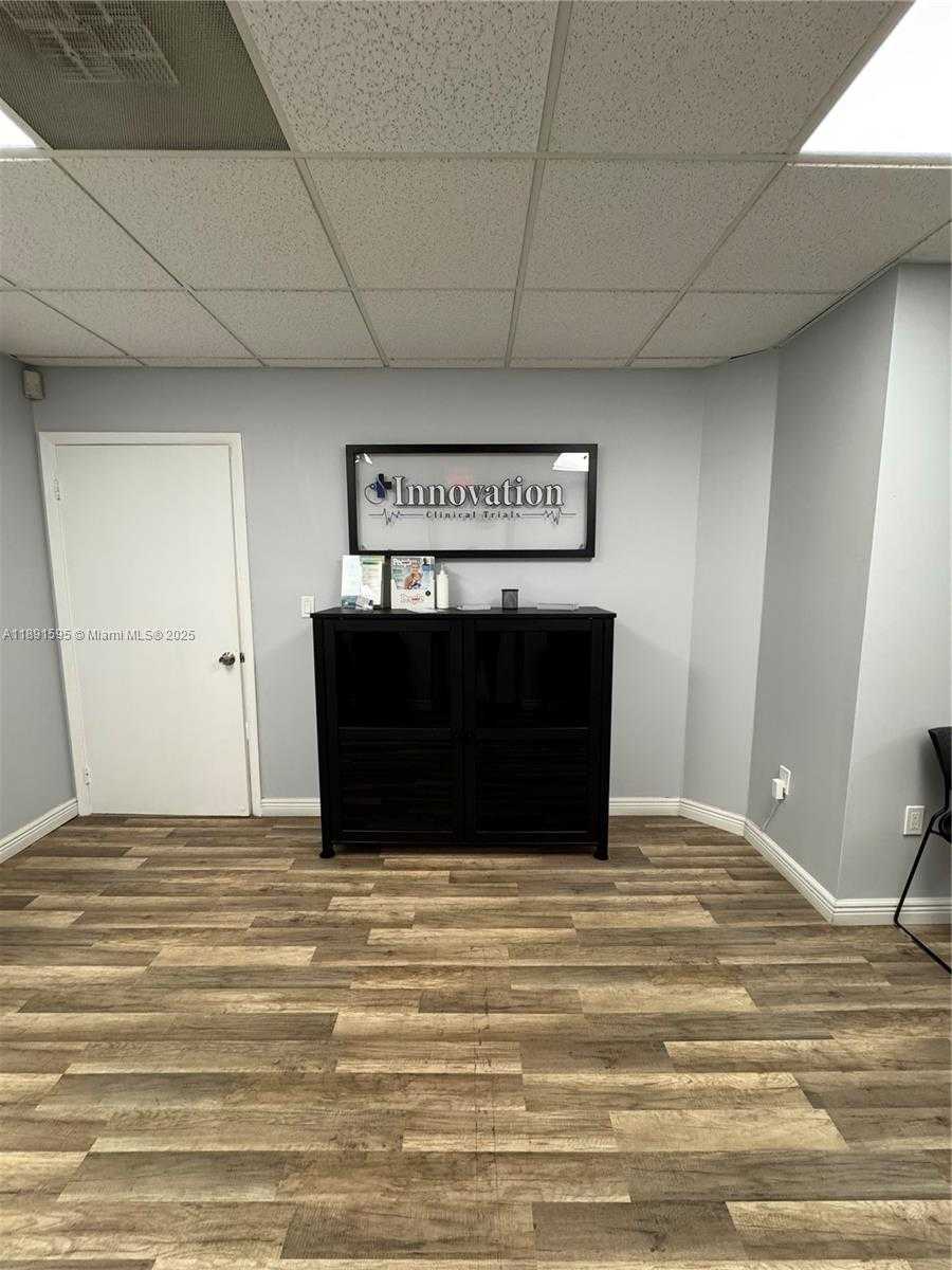 Small Image of 9000 SOUTH WEST 152ND ST, Palmetto Bay Number 4