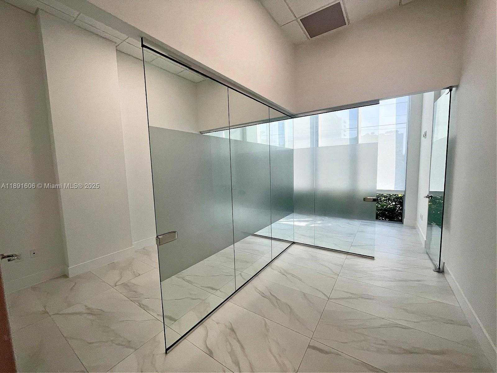 Small Image of 800 SOUTH EAST 4TH AVE #109, Hallandale Beach Number 5