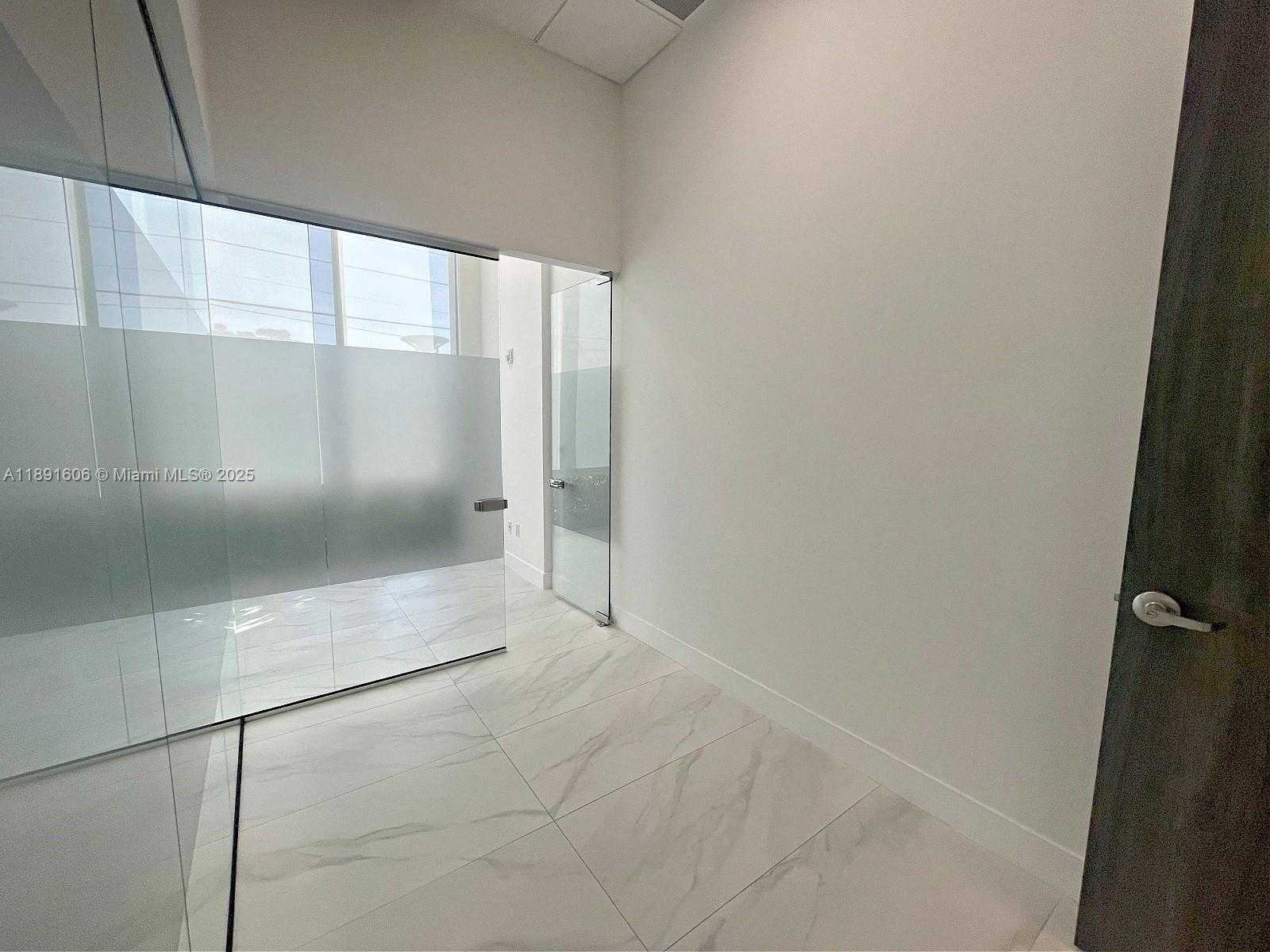 Small Image of 800 SOUTH EAST 4TH AVE #109, Hallandale Beach Number 8