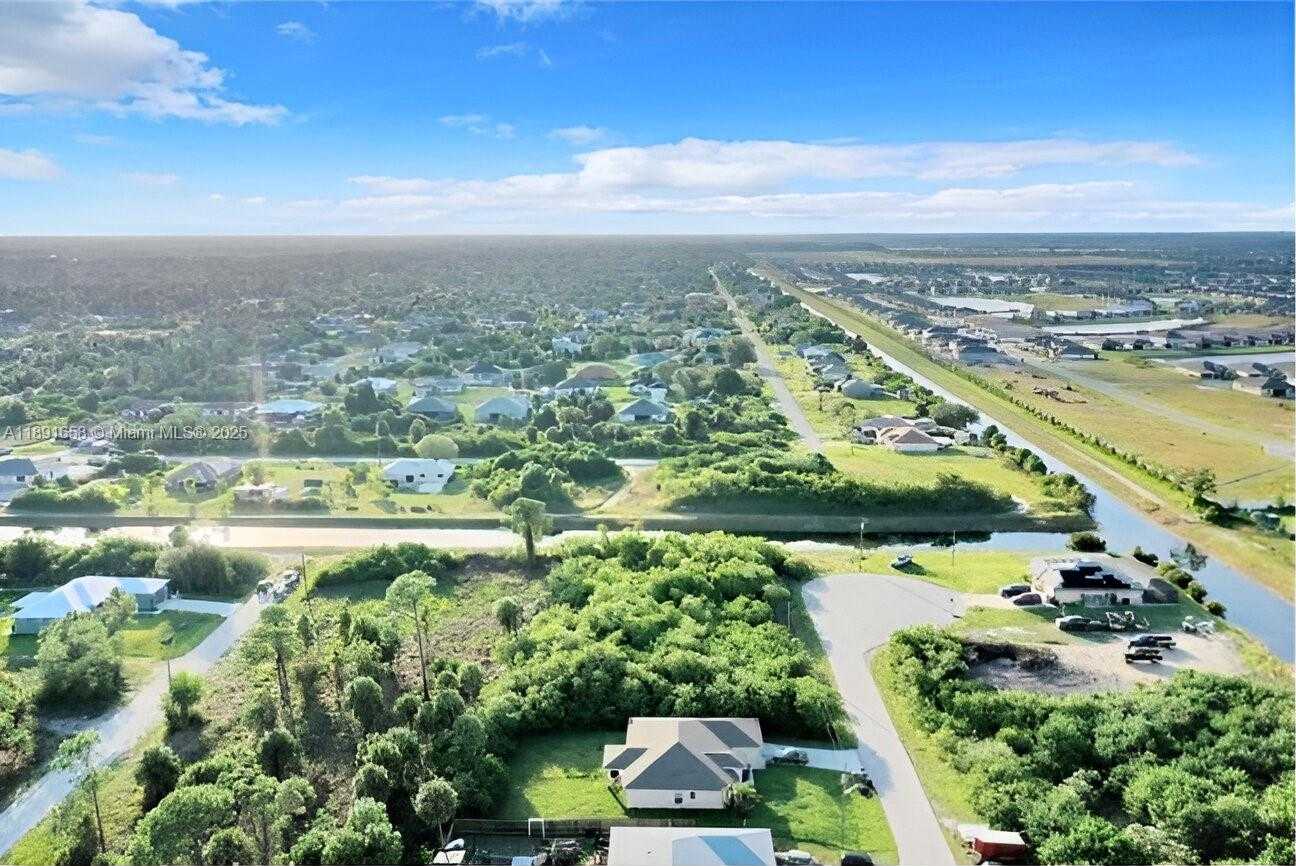 Small Image of 4913 LEONARD BLVD S, Lehigh Acres Number 2