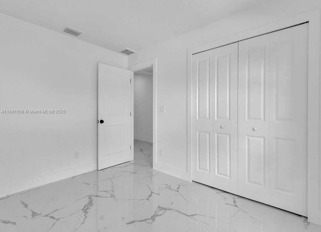Small Image of 4913 LEONARD BLVD S, Lehigh Acres Number 9