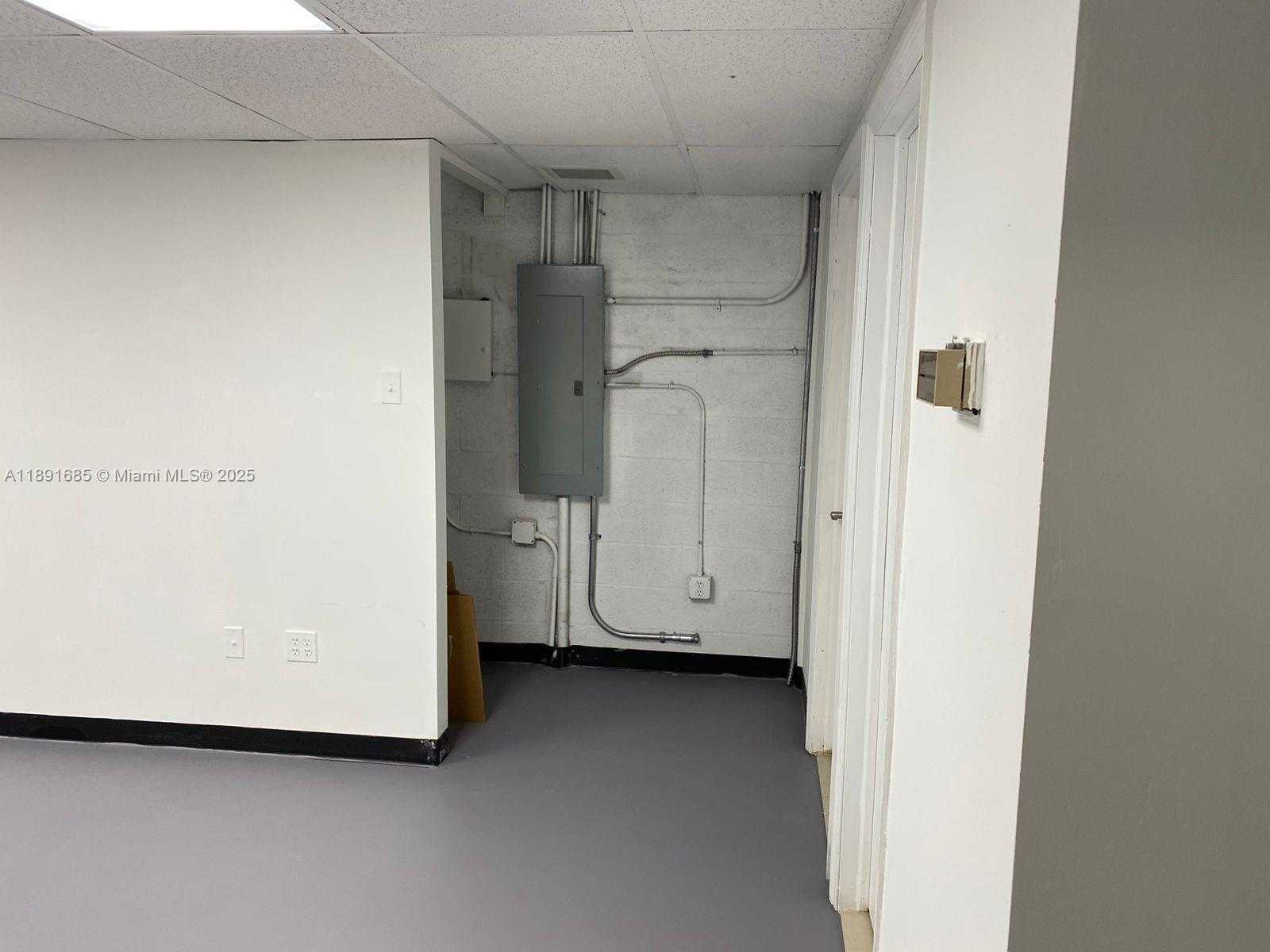 Small Image of 1791 BLOUNT RD #911/912, Pompano Beach Number 15