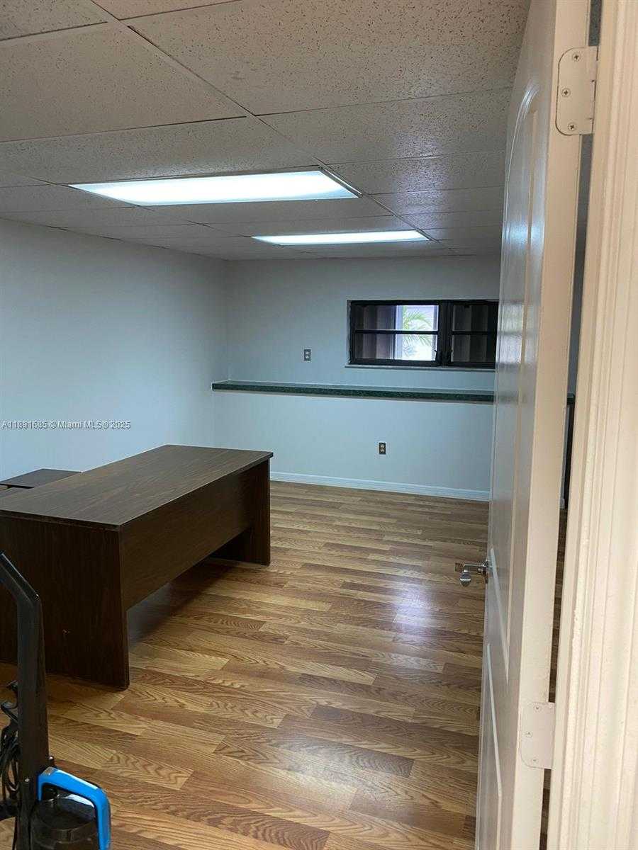 Small Image of 1791 BLOUNT RD #911/912, Pompano Beach Number 8