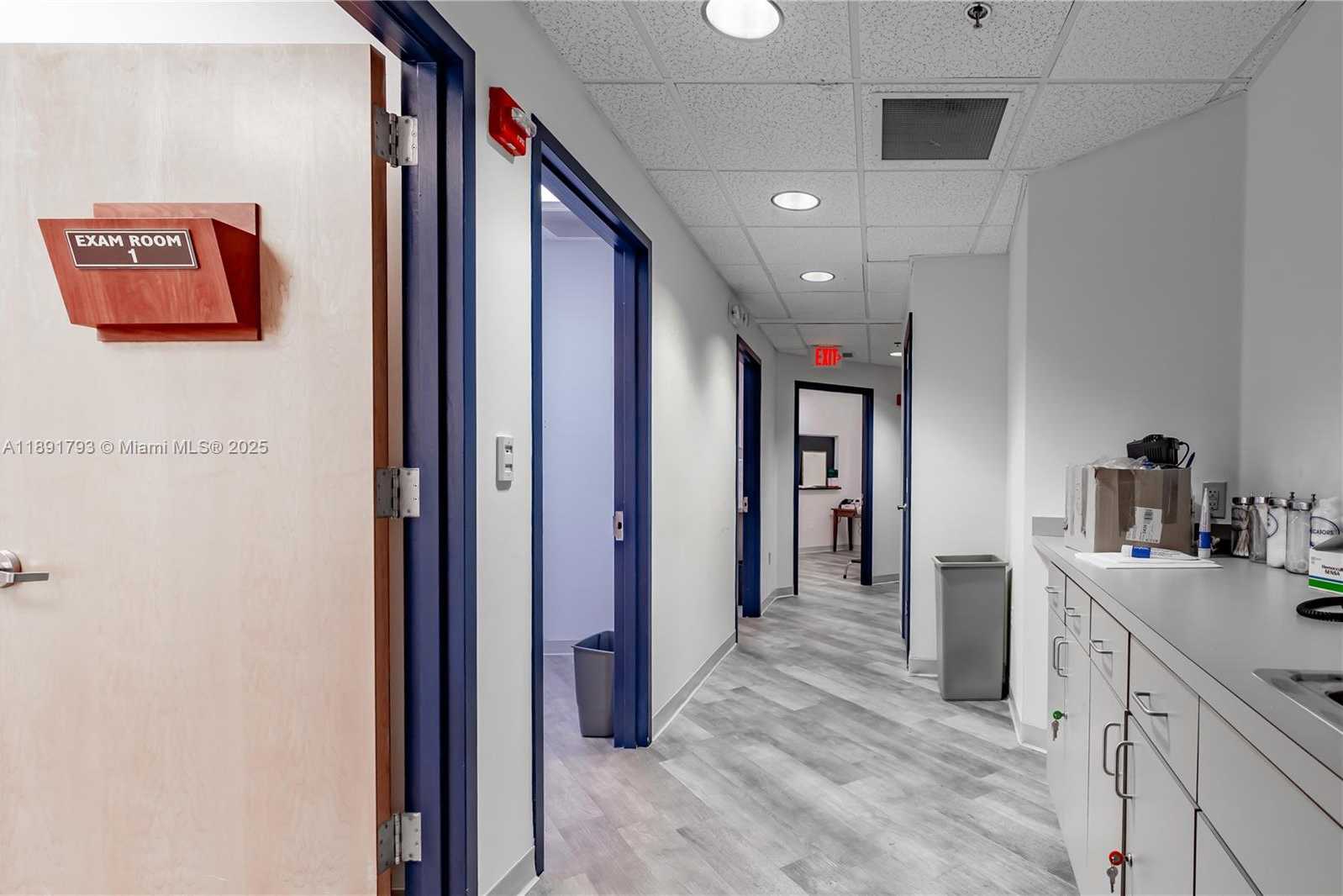 Small Image of 410 WEST 41ST ST #103, Miami Beach Number 10