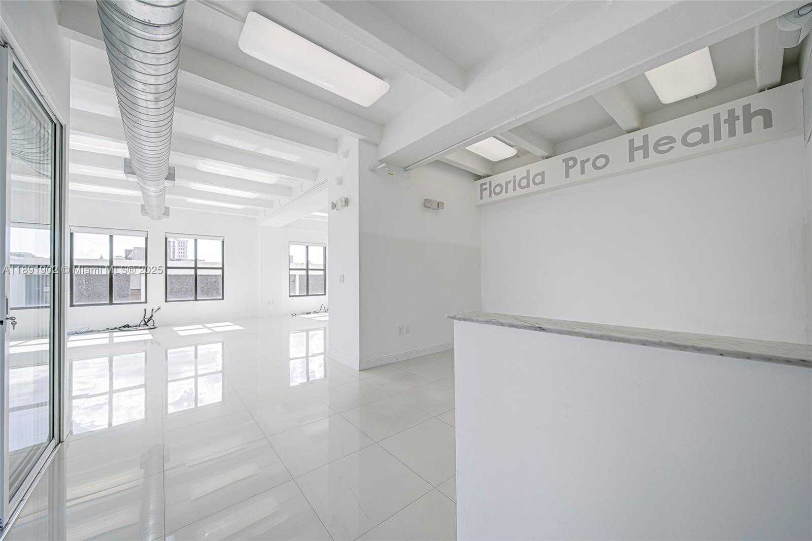 Small Image of 814 PONCE DE LEON BLVD #304, Coral Gables Number 8