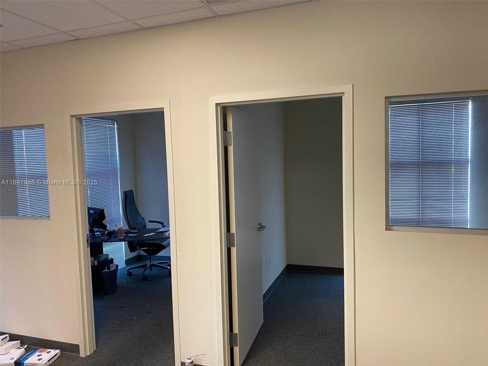 Small Image of 10424 W State Rd 84, Davie, FL 33324, USA Number 5