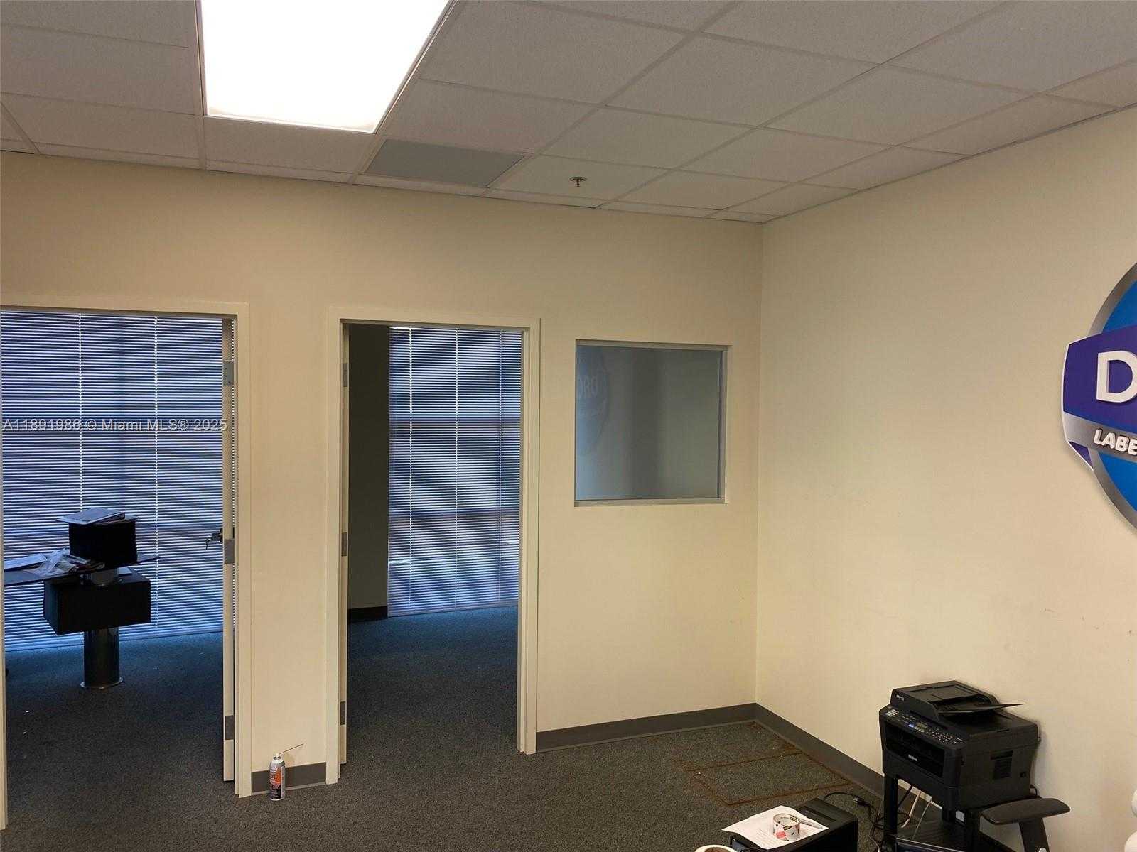 Small Image of 10424 W State Rd 84, Davie, FL 33324, USA Number 6