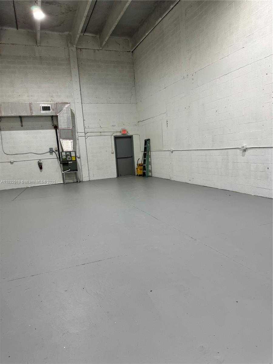 Small Image of 8726 NORTH WEST 119TH ST #10, Hialeah Gardens Number 12