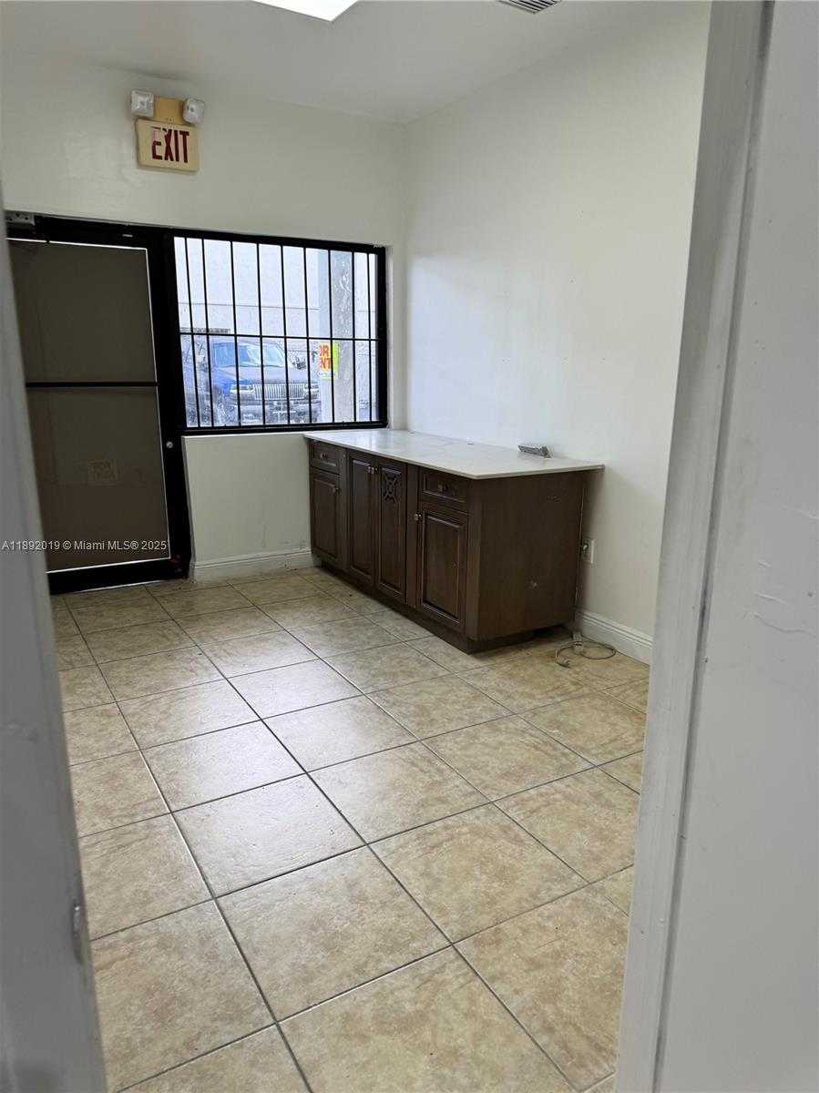 Small Image of 8726 NORTH WEST 119TH ST #10, Hialeah Gardens Number 20