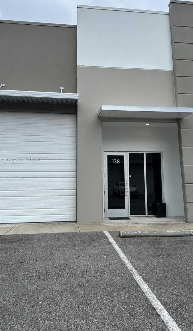 Small Image of 10890 NORTH WEST 17TH ST #138, Sweetwater Number 22