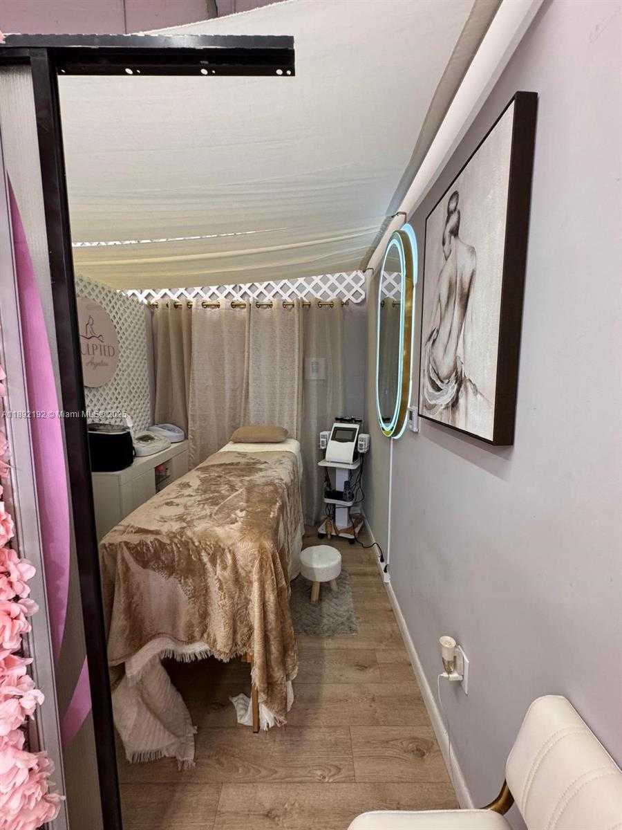 Small Image of 10890 NORTH WEST 17TH ST #123, Sweetwater Number 20