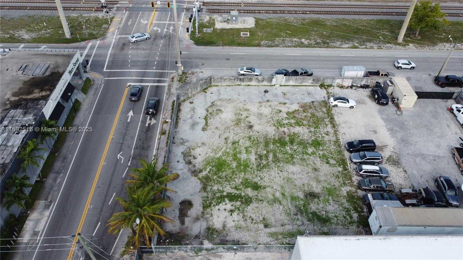 Small Image of 921 NORTH 21ST AVE, Hollywood Number 5