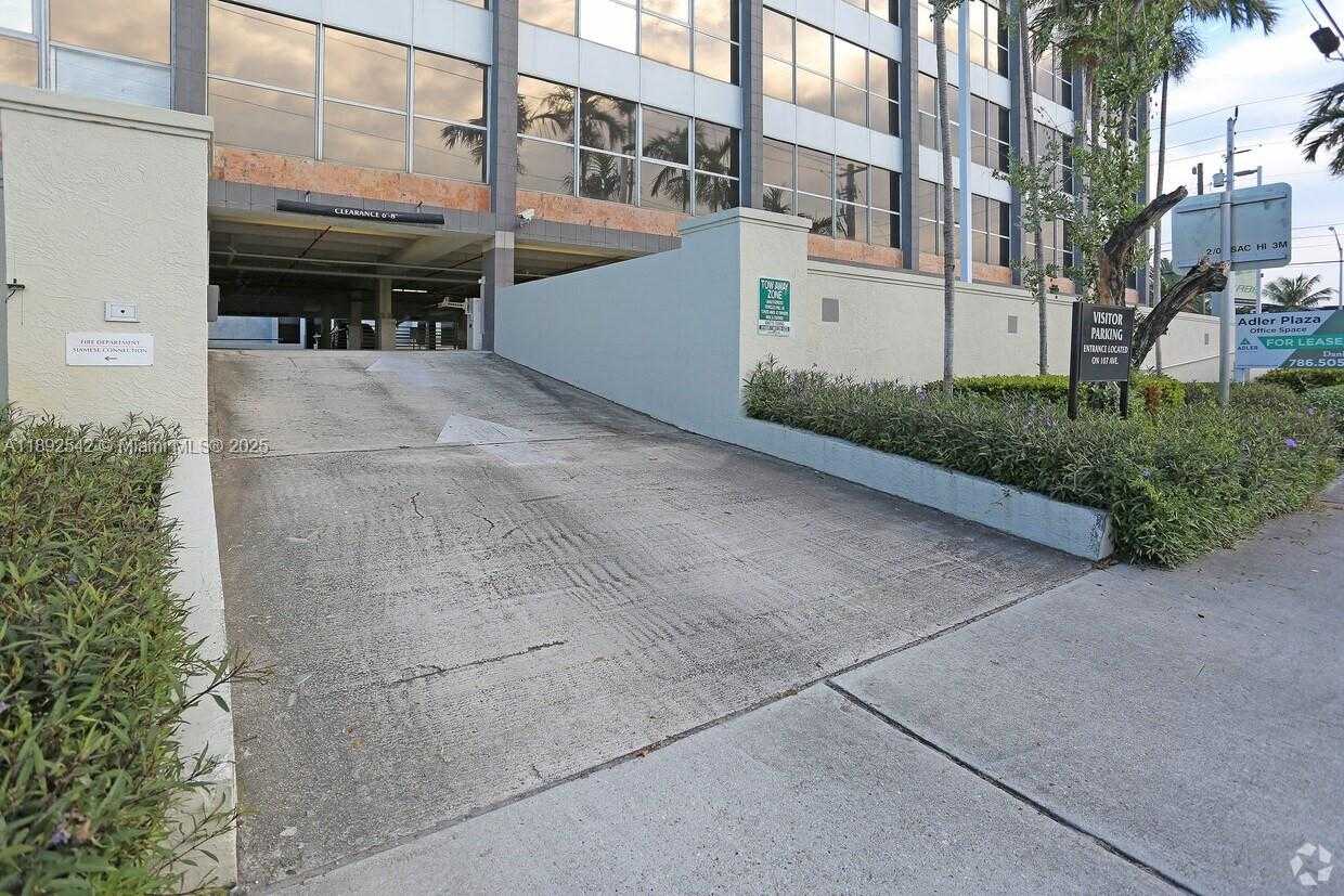 Small Image of 1400 NORTH WEST 107TH AVE #206, Sweetwater Number 20