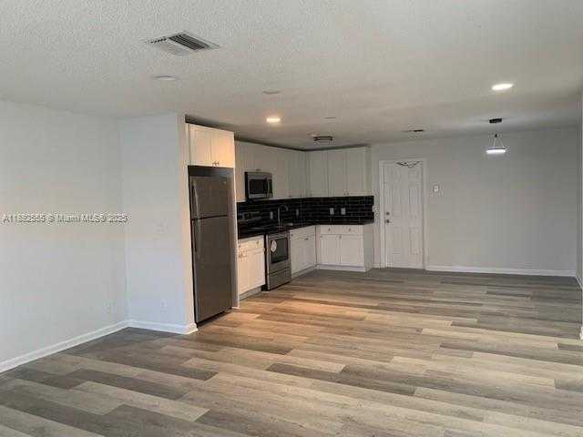 Small Image of 333 SOUTH EAST 23RD AVE, Boynton Beach Number 16