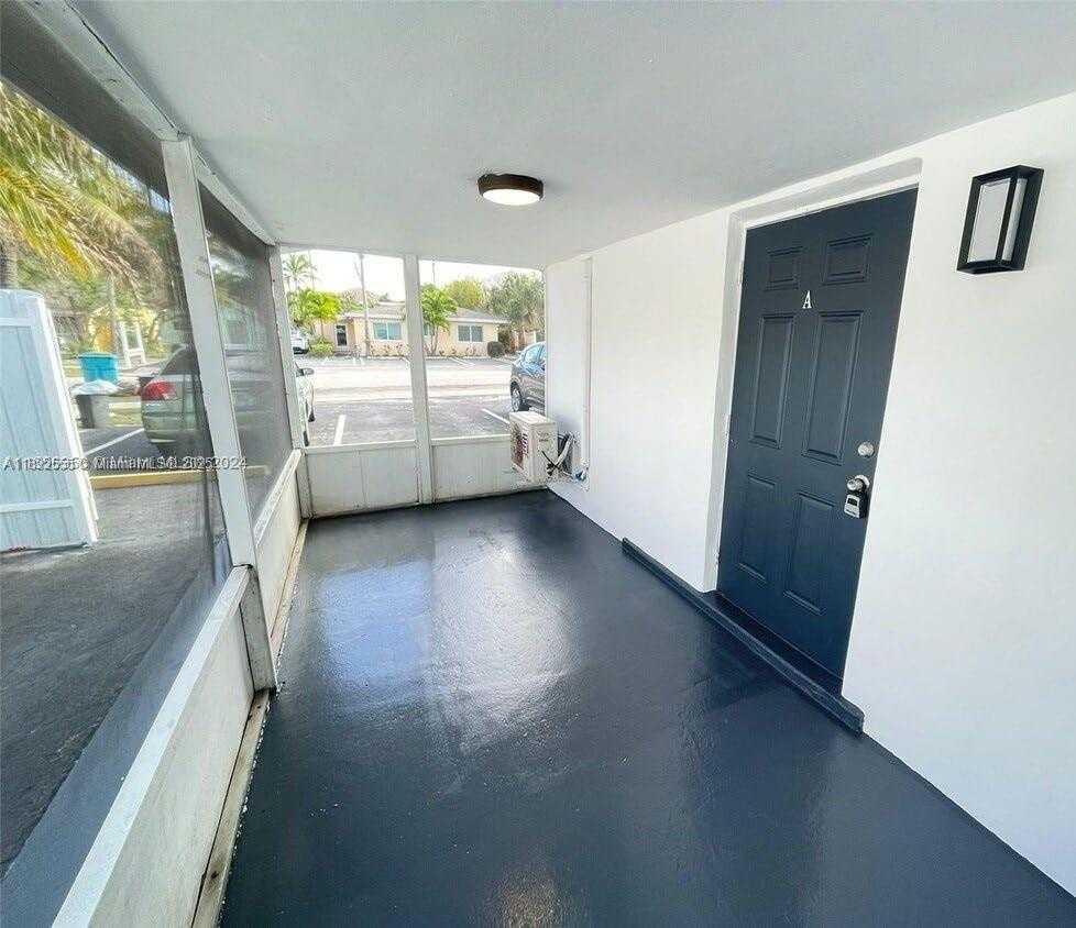 Small Image of 333 SOUTH EAST 23RD AVE, Boynton Beach Number 7