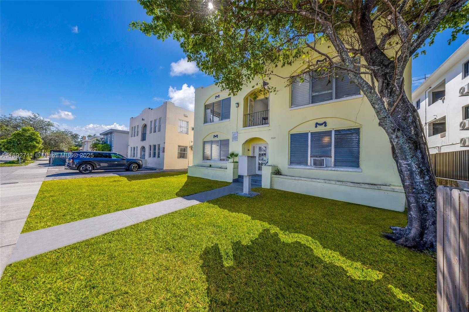 Small Image of 2028 SOUTH WEST 6TH ST, Miami Number 4