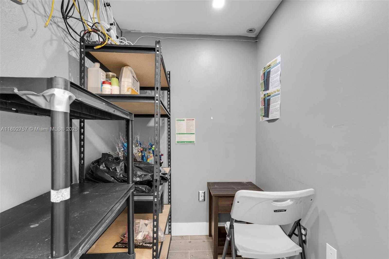Small Image of 23175 SOUTH WEST NARANJA RD, Miami Number 15