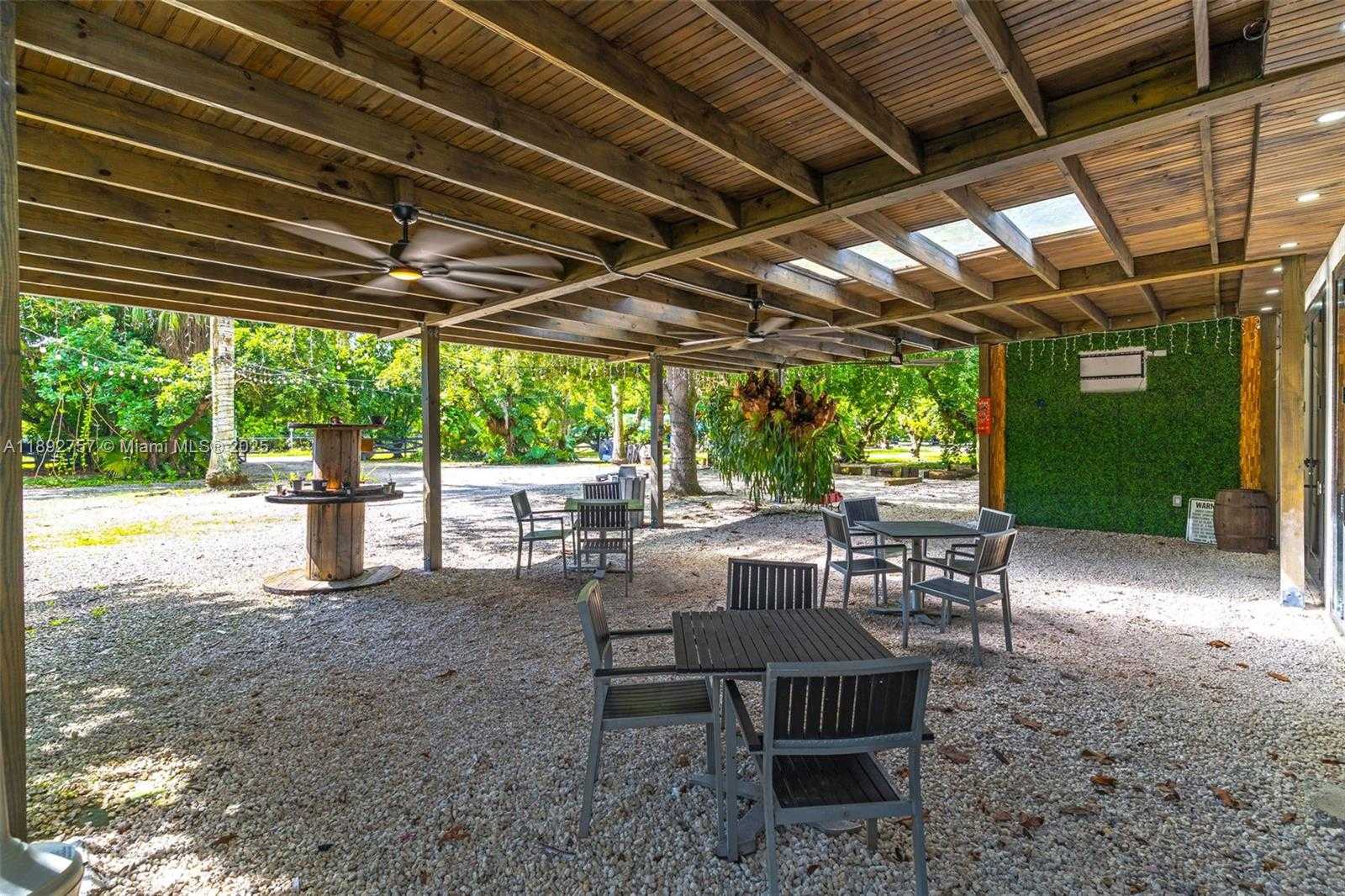 Small Image of 23175 SOUTH WEST NARANJA RD, Miami Number 20