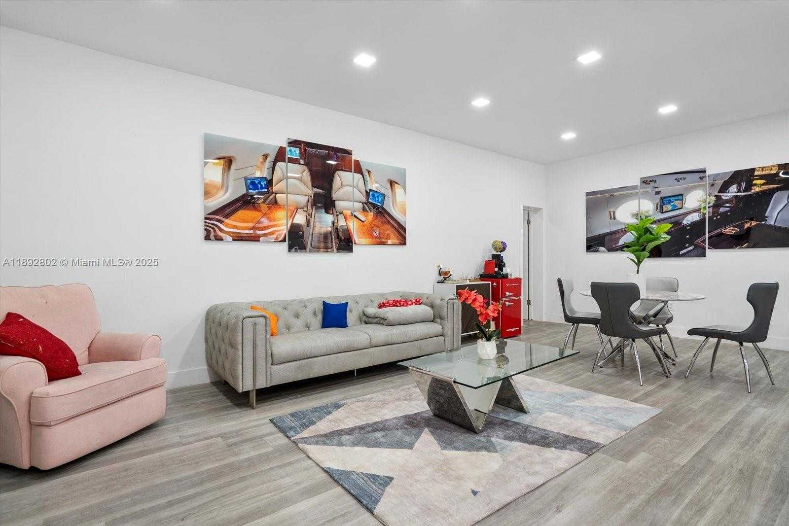 Small Image of 960 WEST 84TH ST, Hialeah Number 9