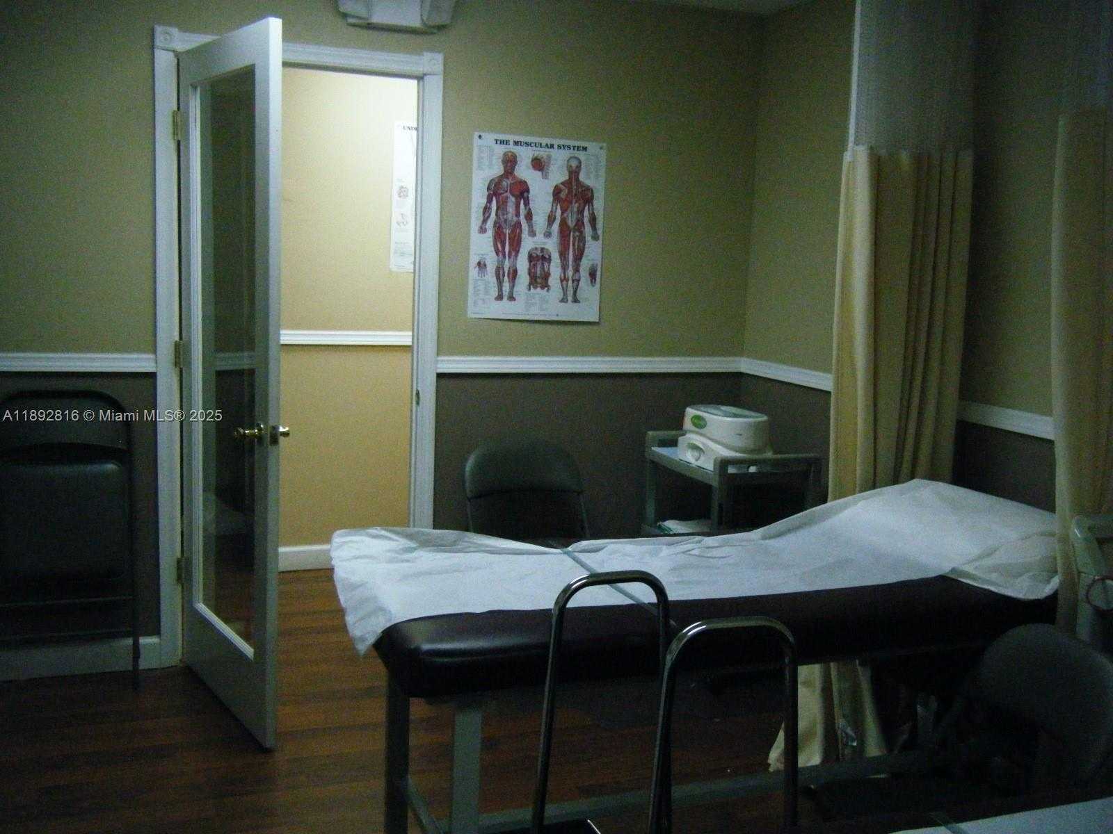 Small Image of 5600 SOUTH WEST 135TH AVE #112, Miami Number 19