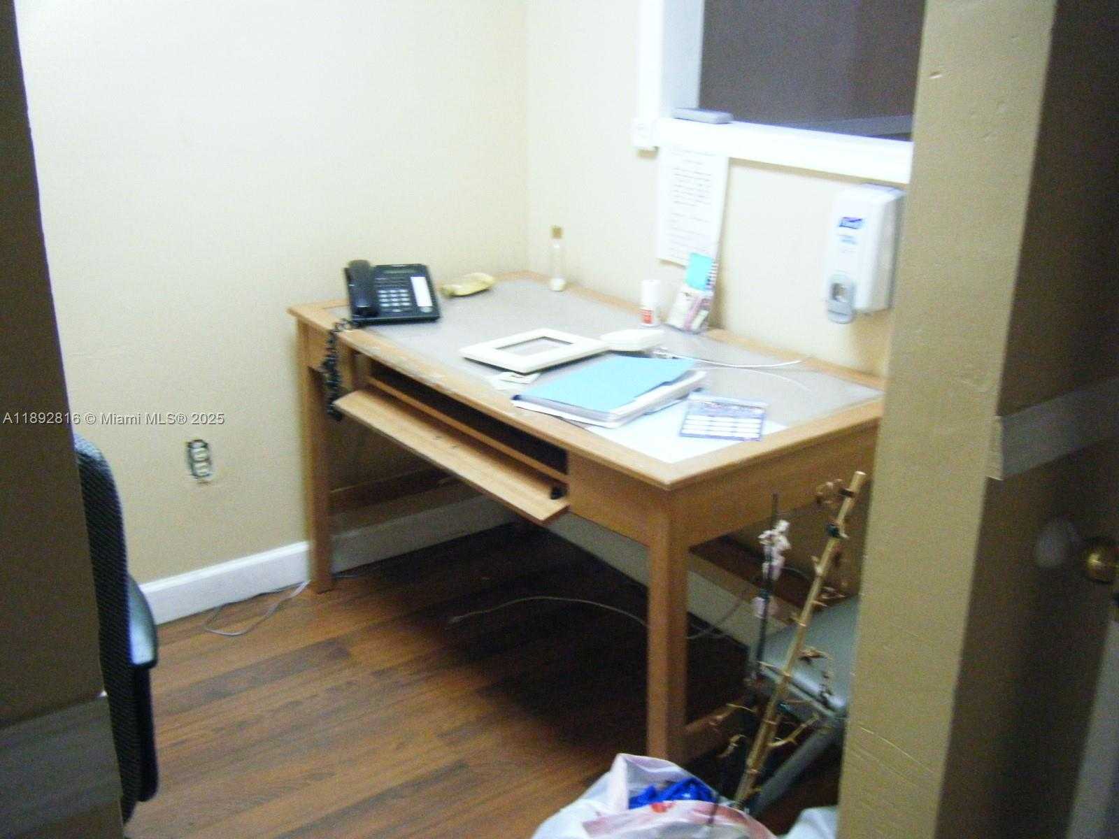 Small Image of 5600 SOUTH WEST 135TH AVE #112, Miami Number 9